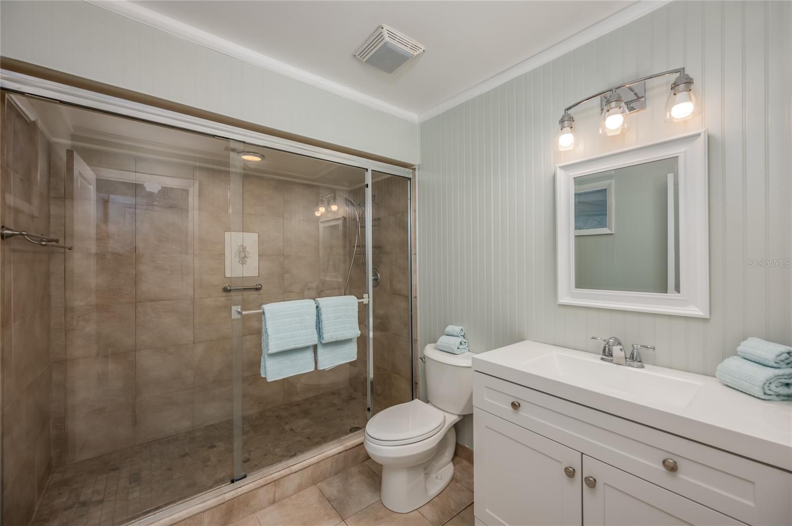 106 STARLING LN