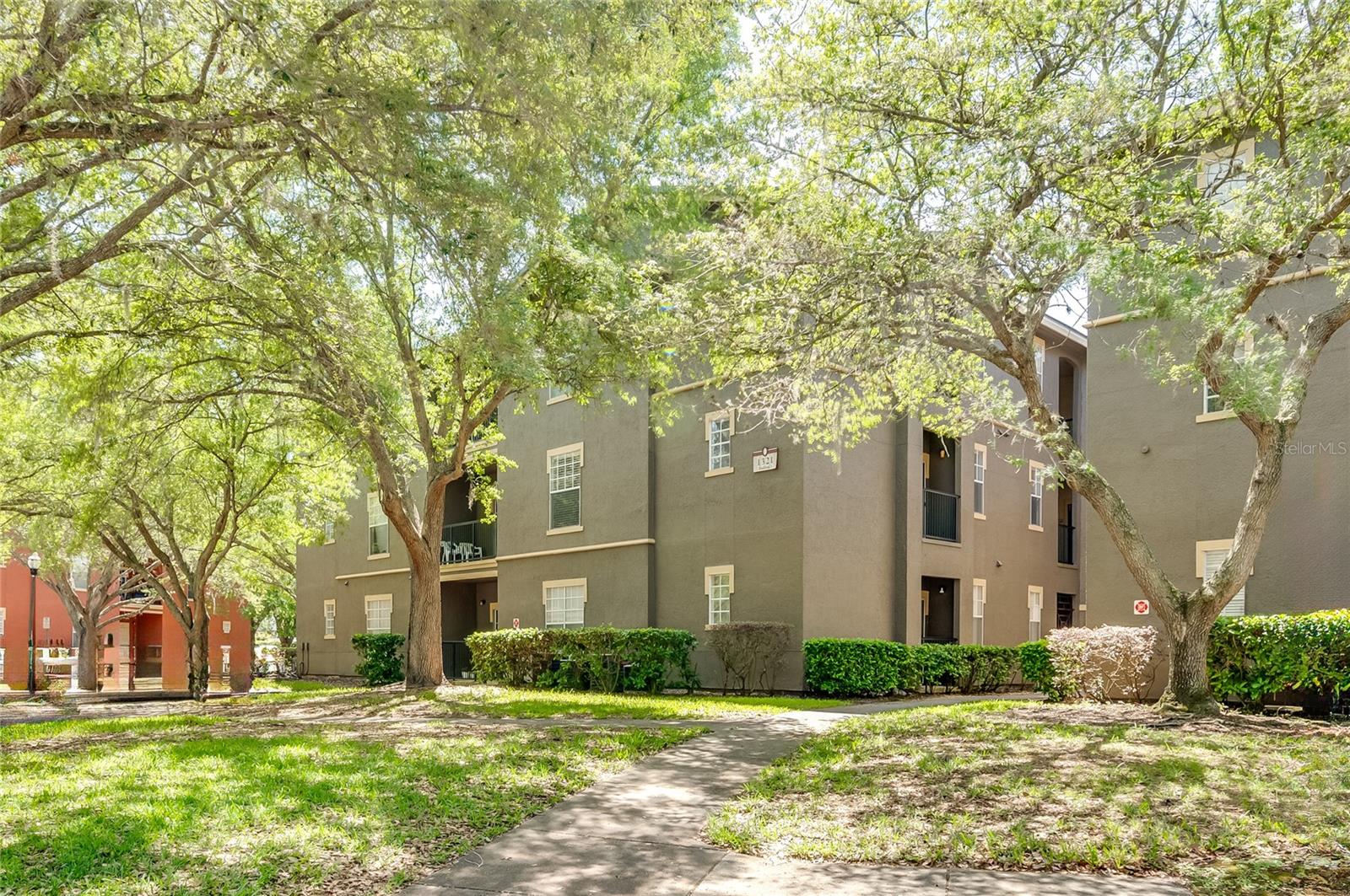 1321 ARBOR VISTA LOOP #213