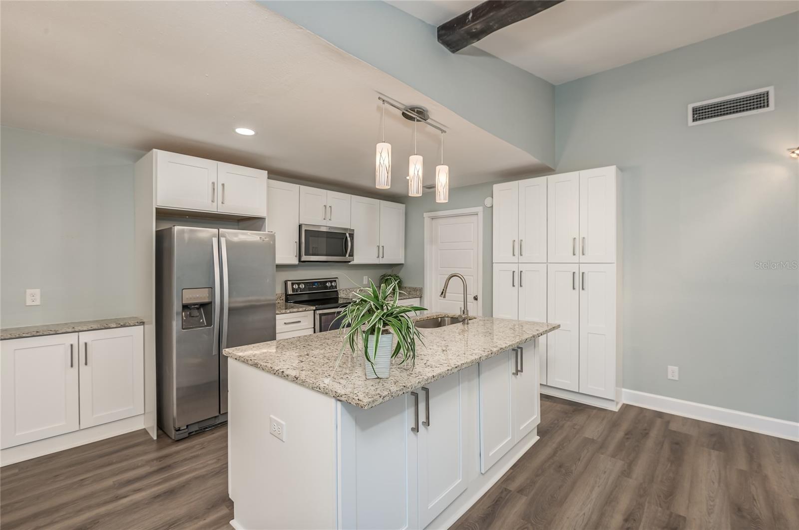 2868 SPYGLASS CV