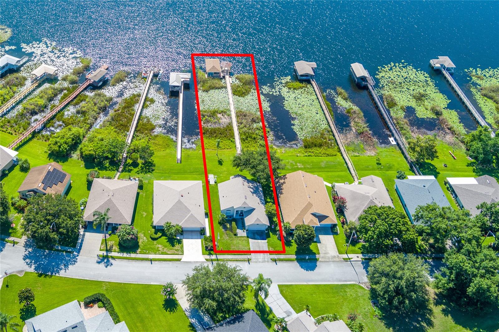 1649 LAKE VILLA DR