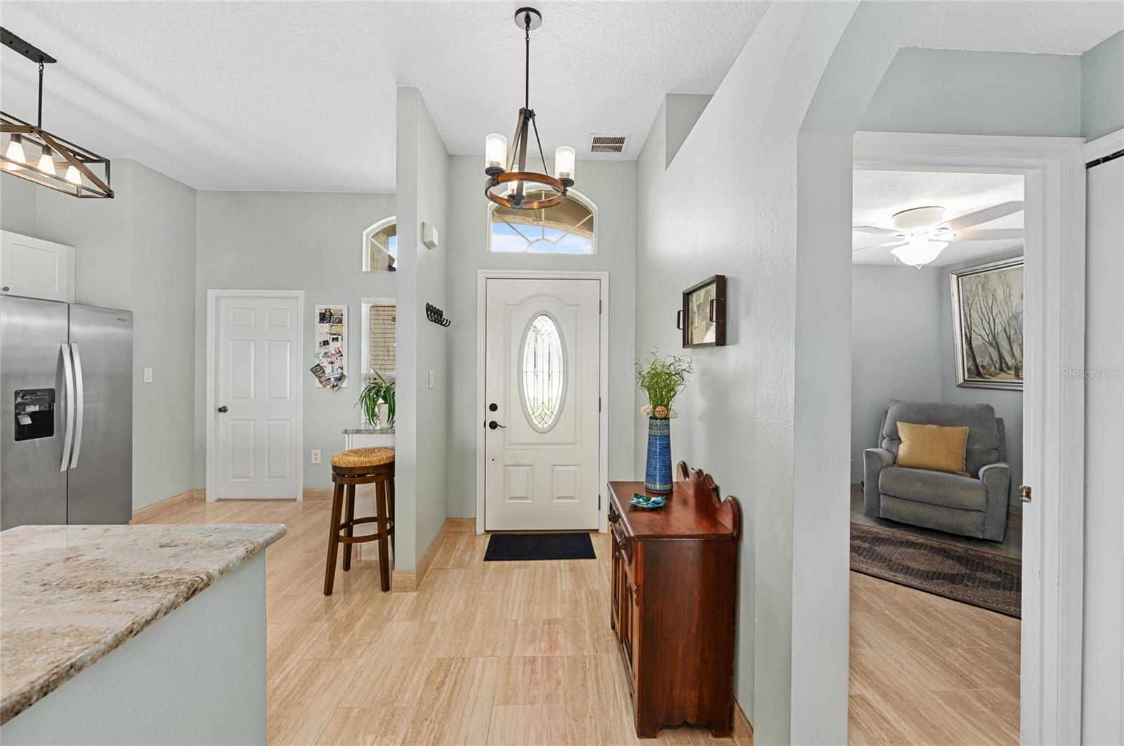 1649 LAKE VILLA DR