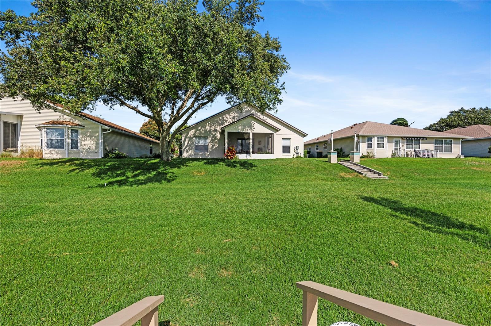 1649 LAKE VILLA DR