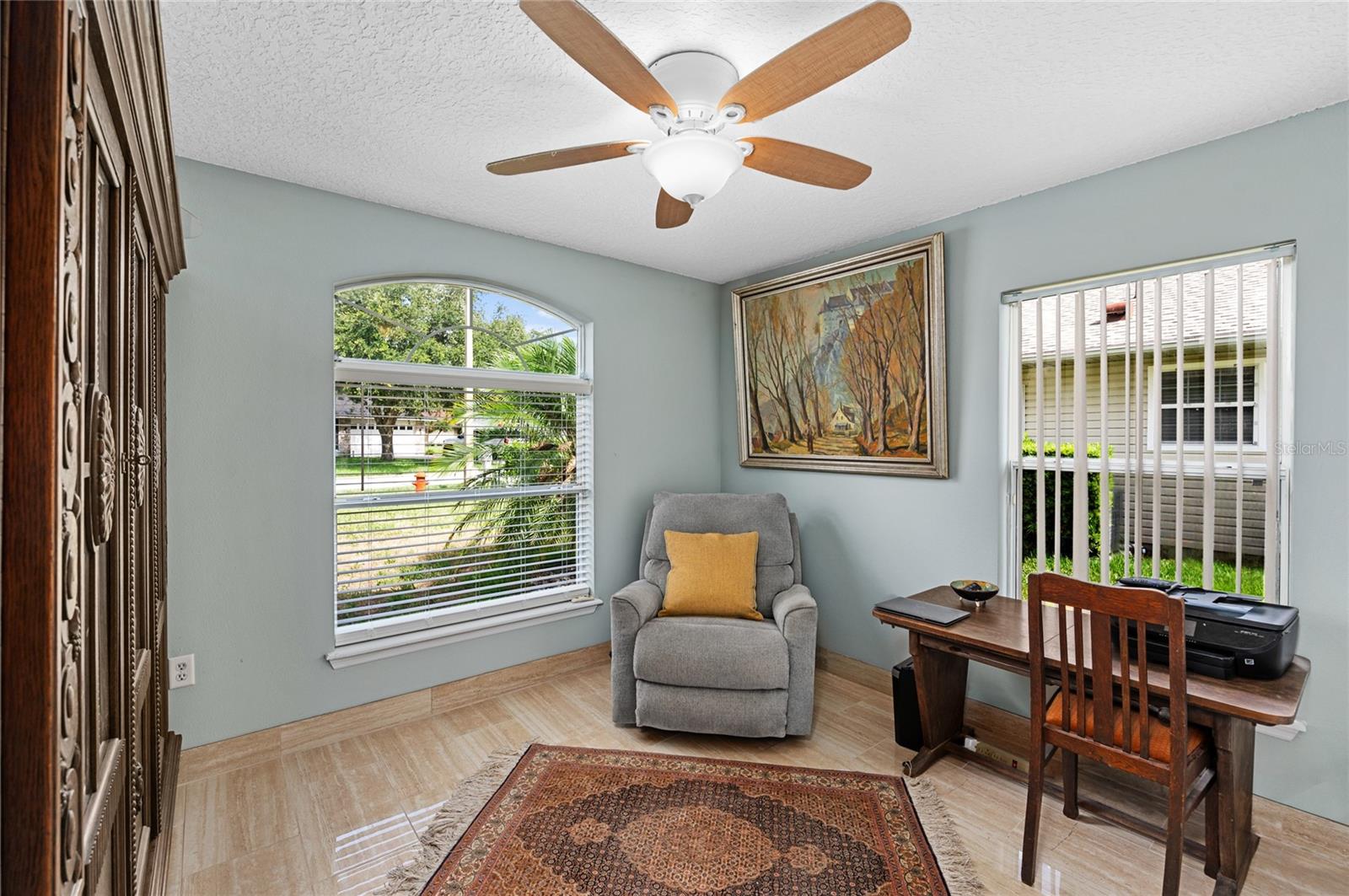 1649 LAKE VILLA DR