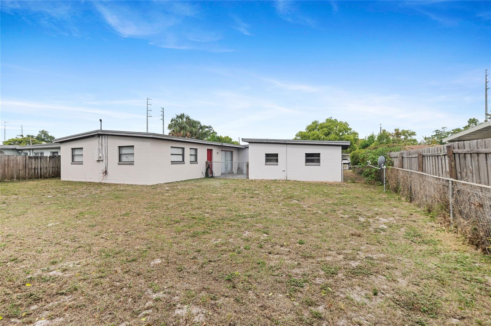 1633 COLTON
