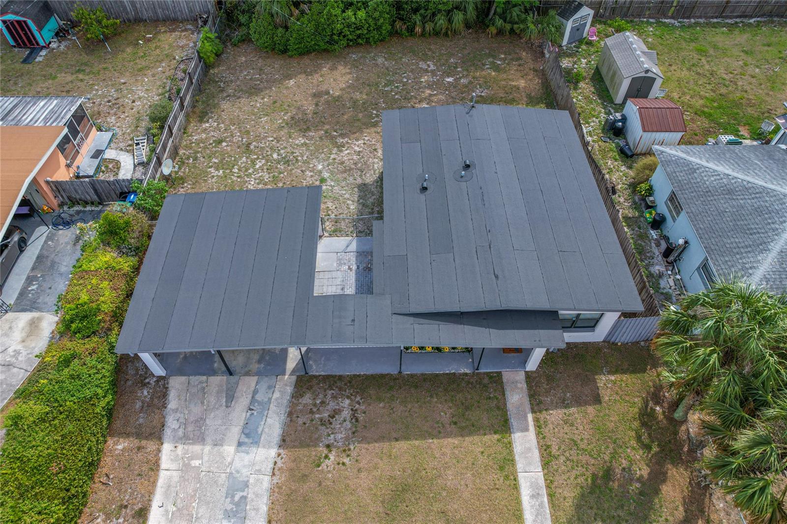 1633 COLTON