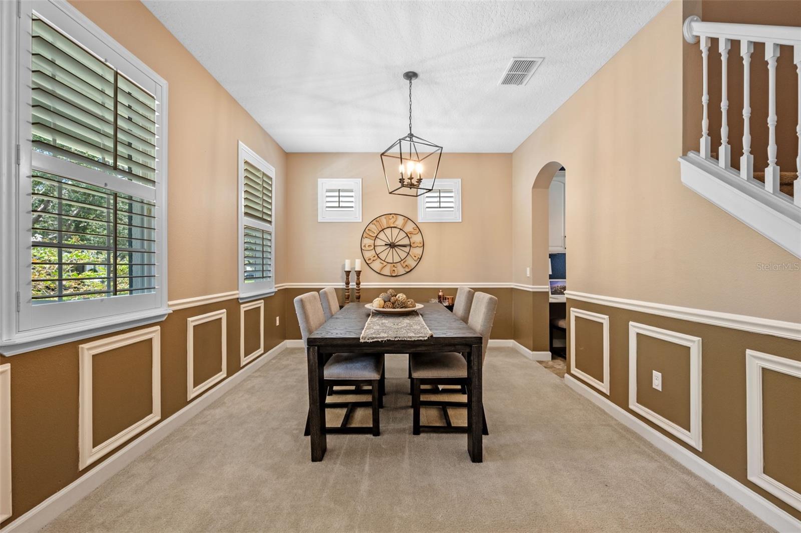 3406 CARRIAGE LAKE DR
