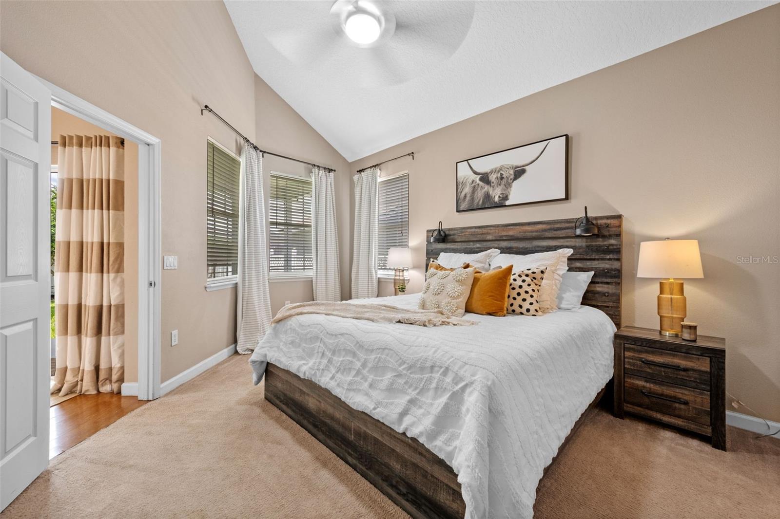 3406 CARRIAGE LAKE DR