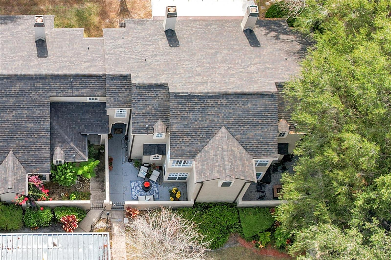 1523 FARRINDON CIR #1523