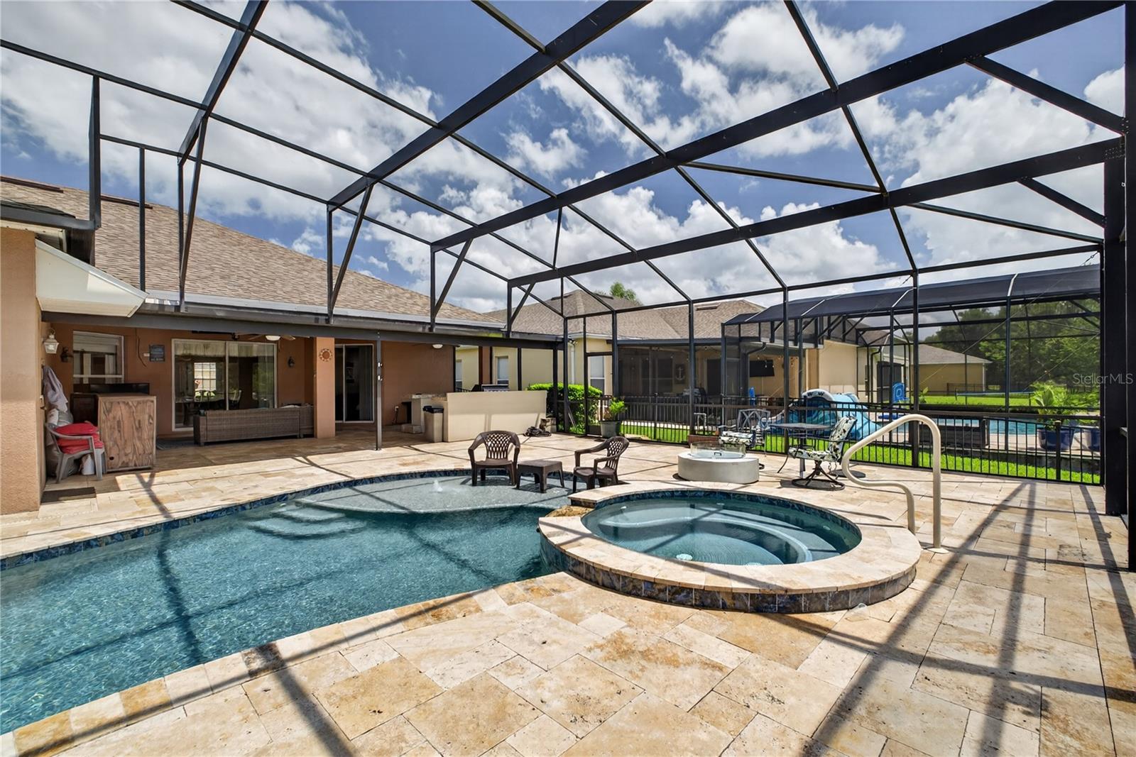 10174 MALLARD LANDINGS WAY