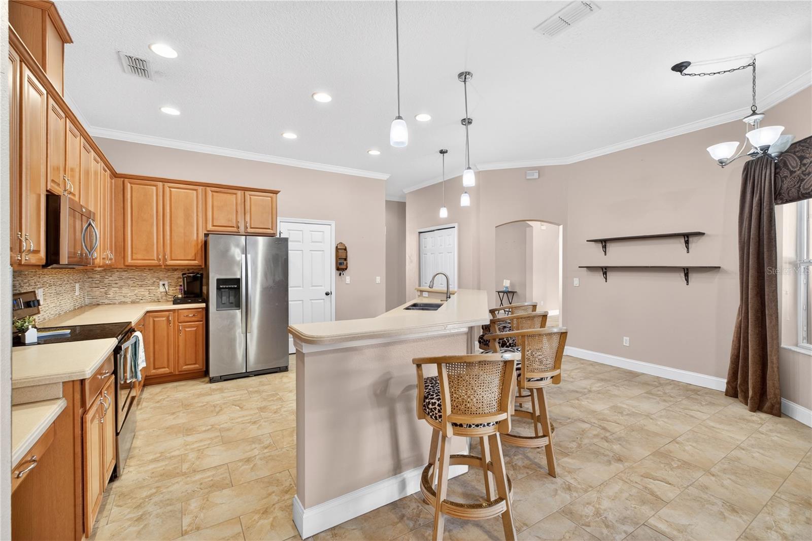 10174 MALLARD LANDINGS WAY