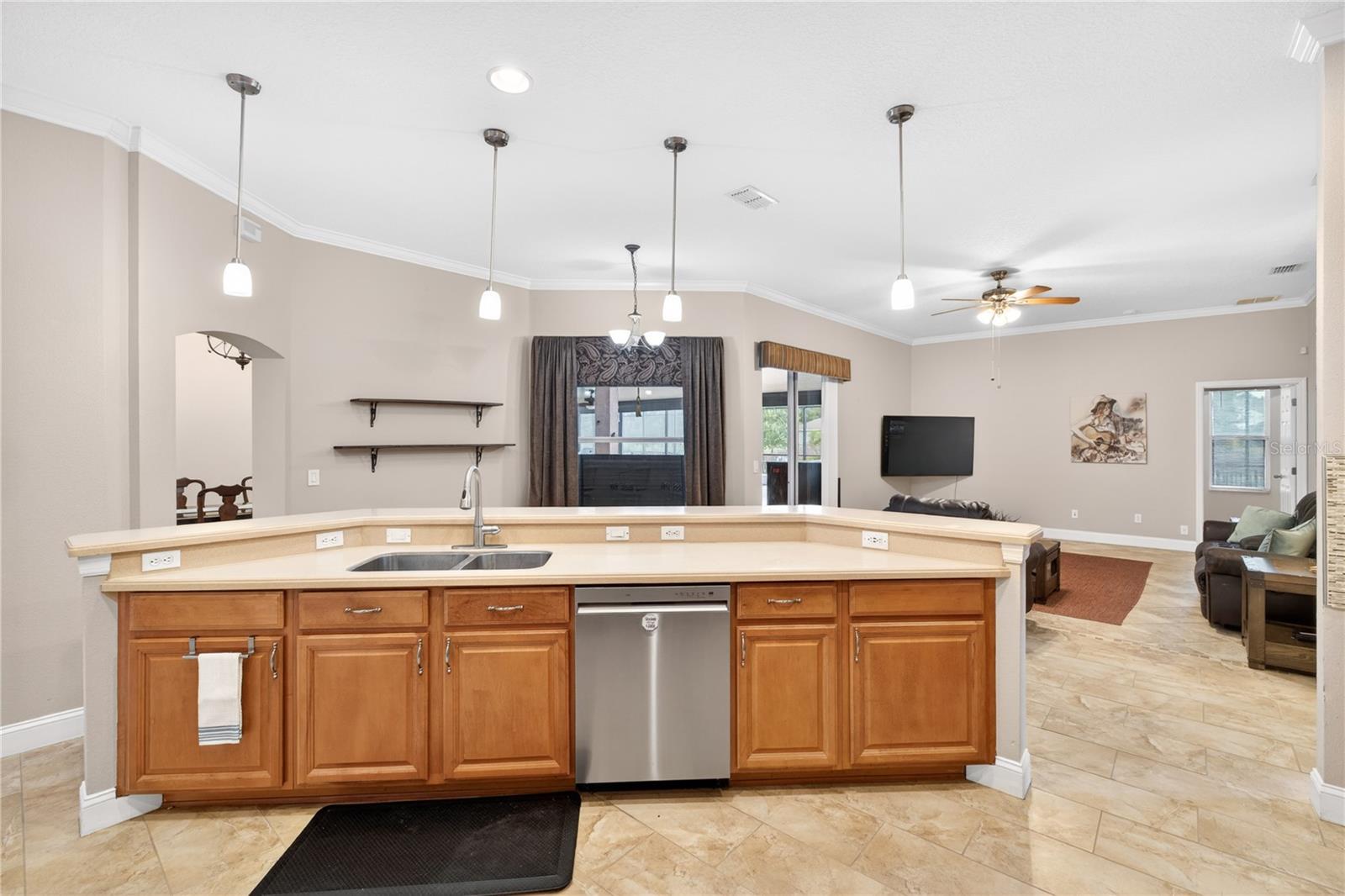 10174 MALLARD LANDINGS WAY