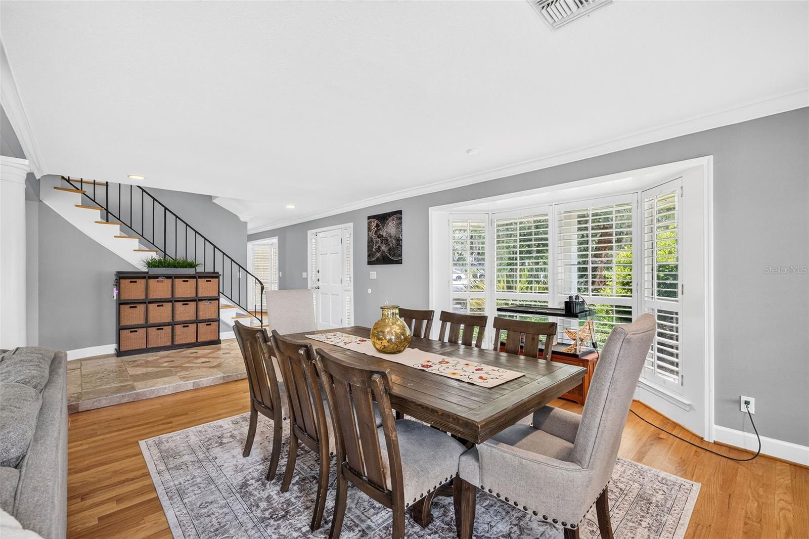 2260 W CLASSIC COURT