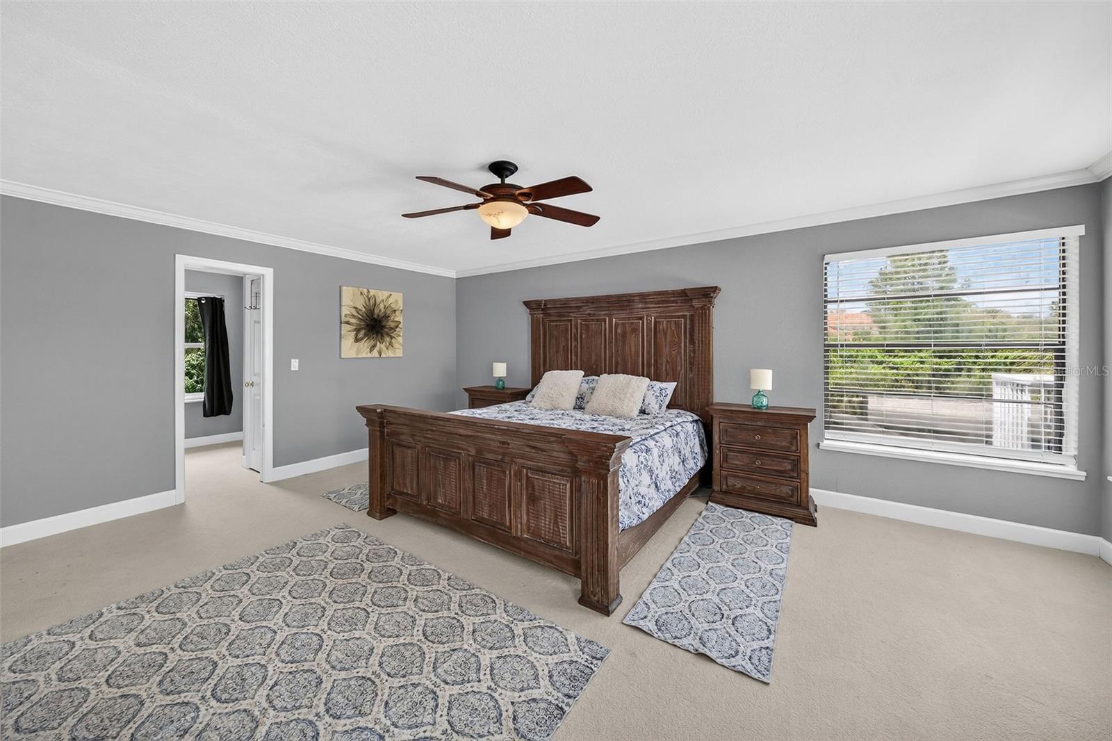 2260 W CLASSIC COURT