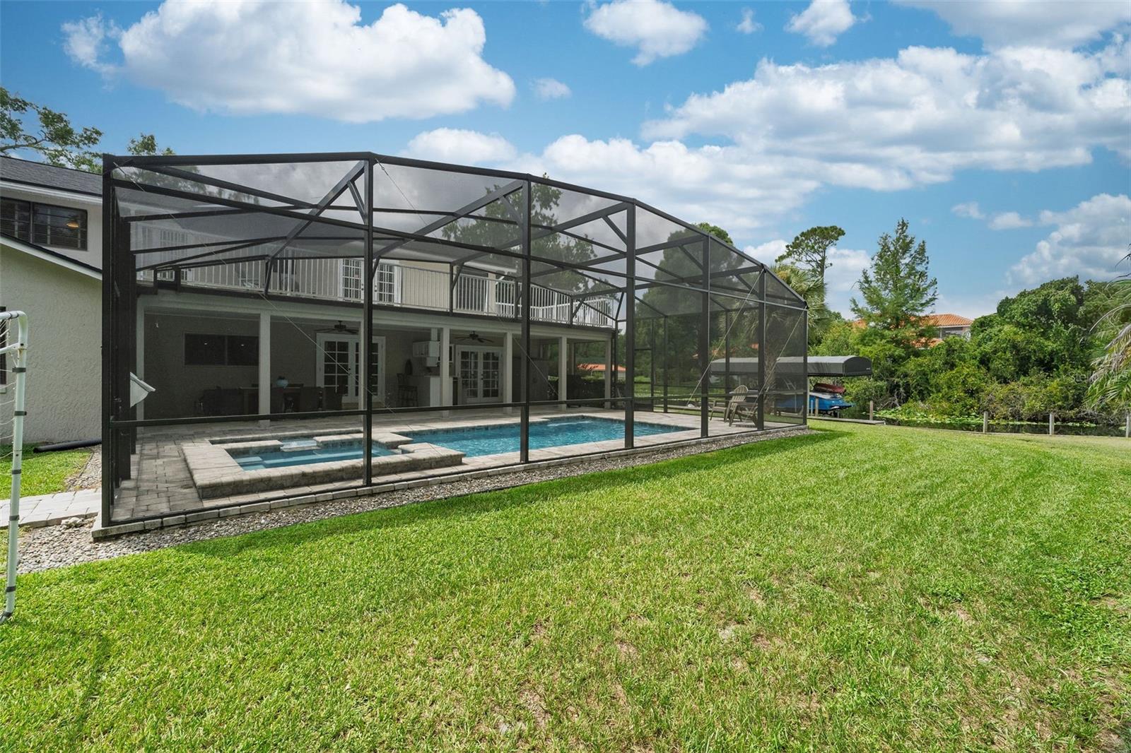 2260 W CLASSIC COURT