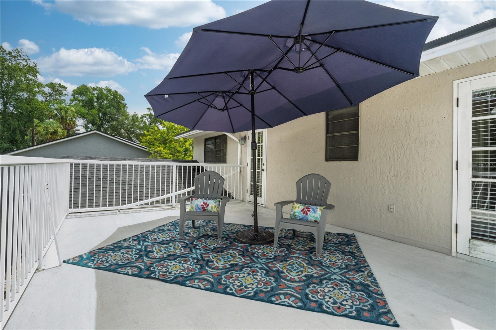 2260 W CLASSIC COURT