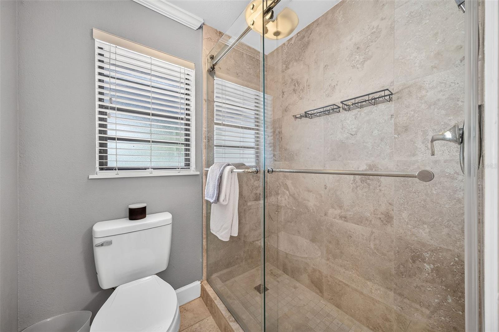 2260 W CLASSIC COURT