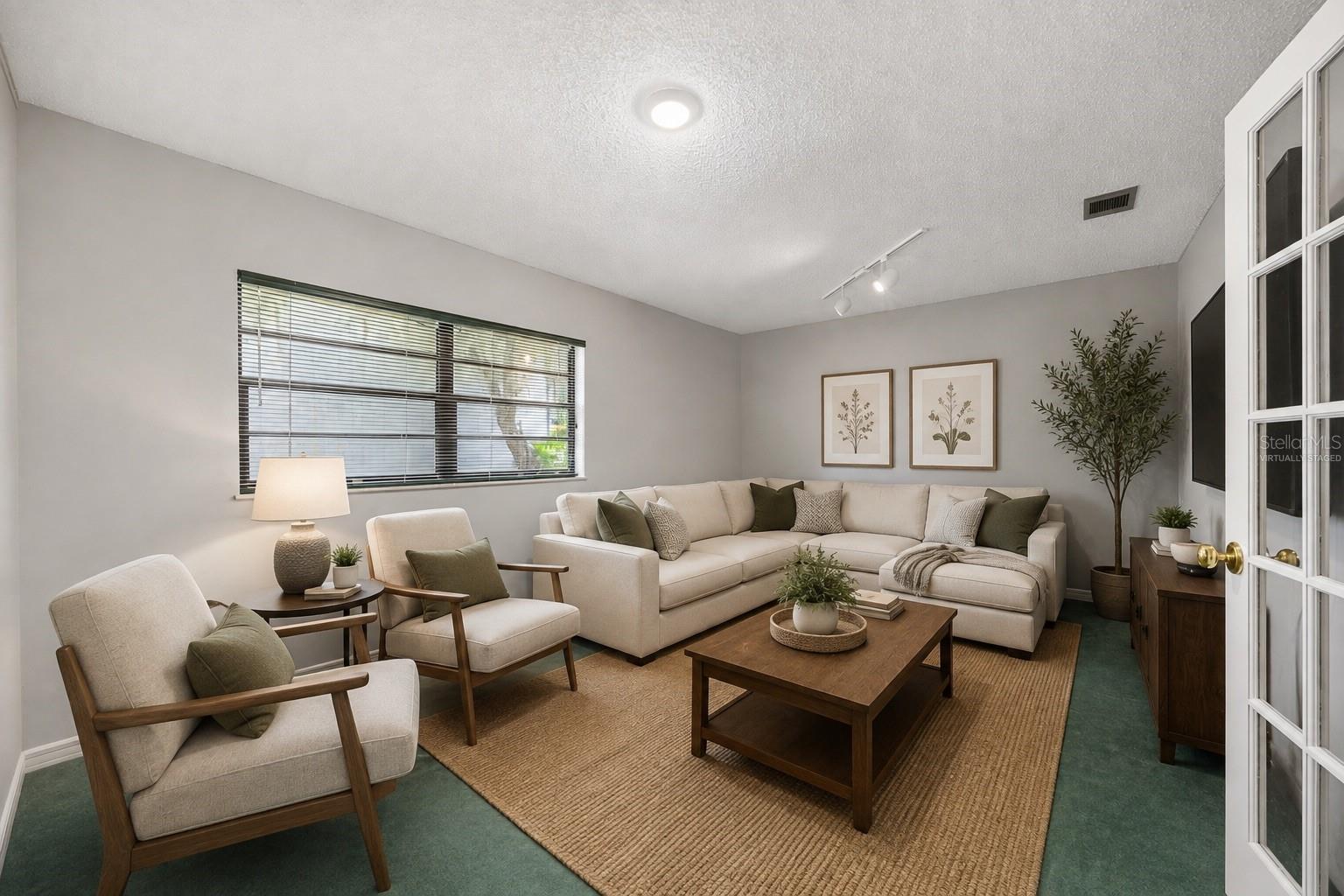 2260 W CLASSIC COURT