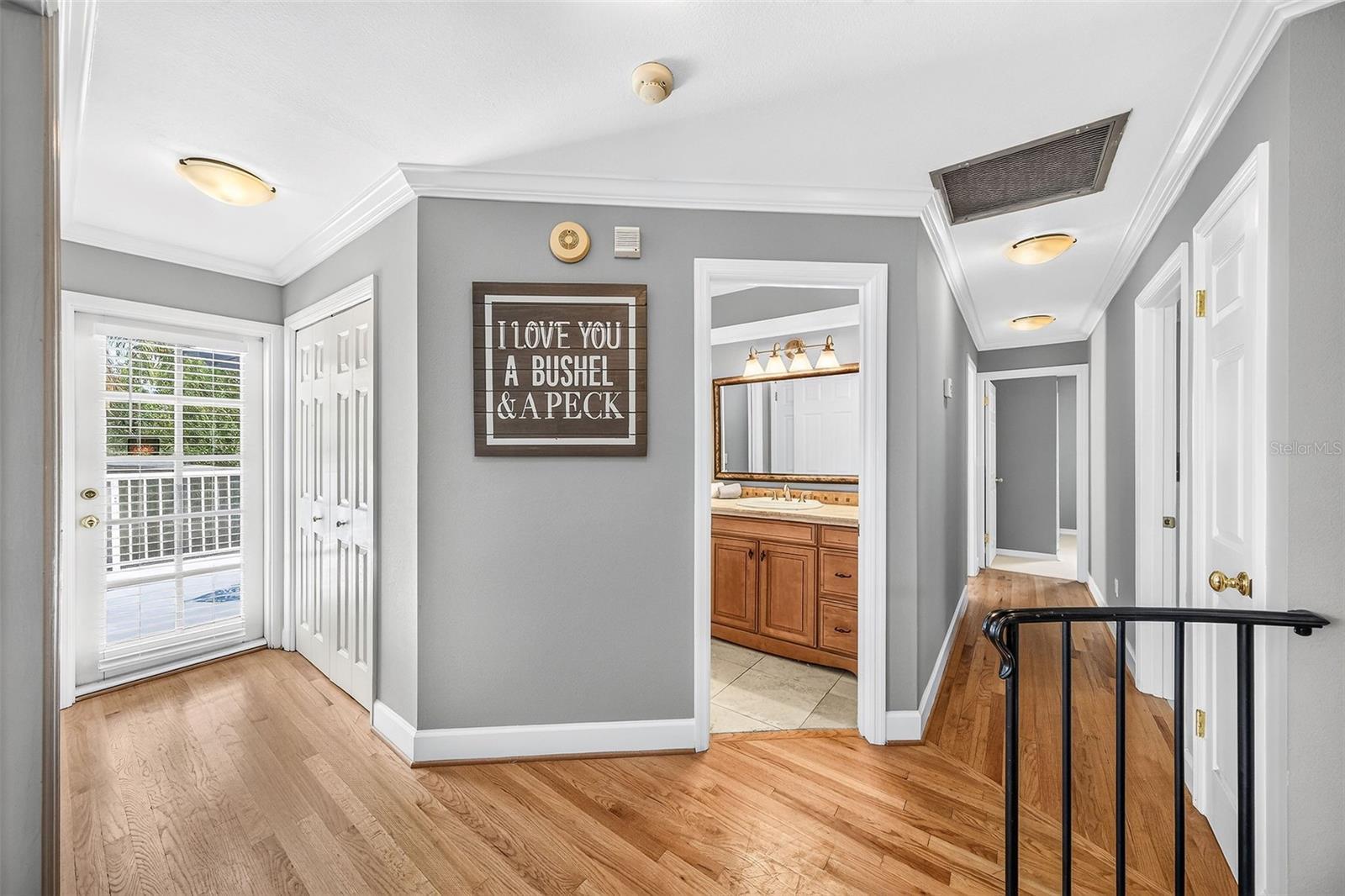 2260 W CLASSIC COURT