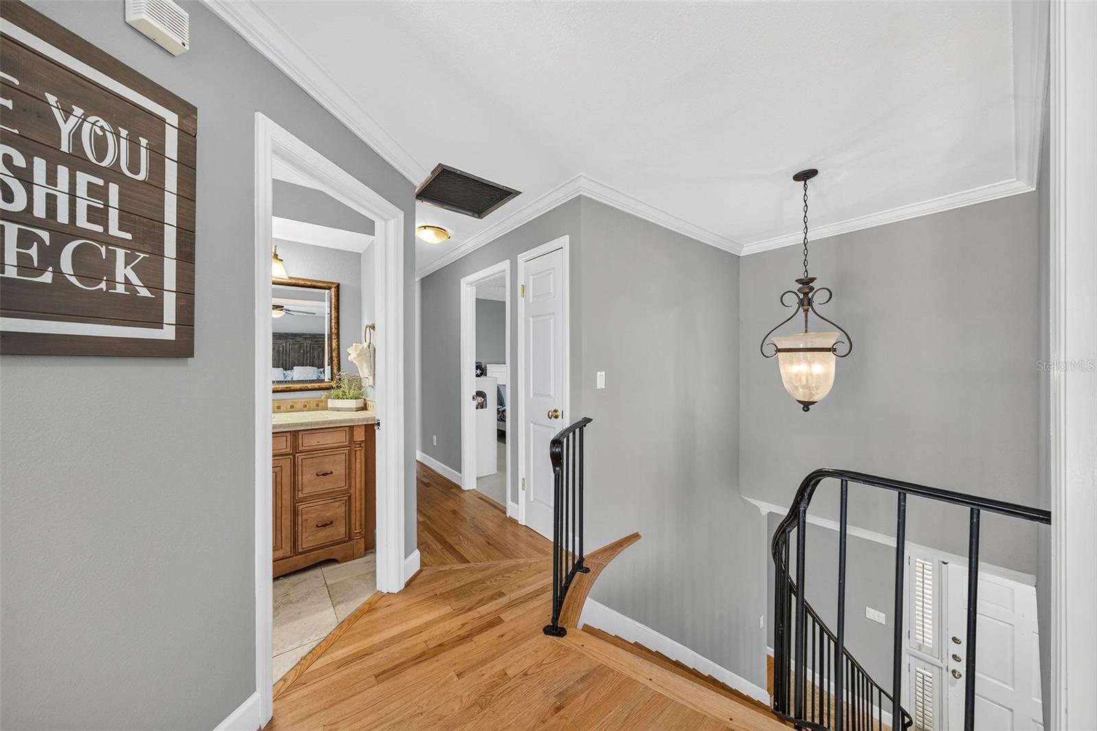 2260 W CLASSIC COURT
