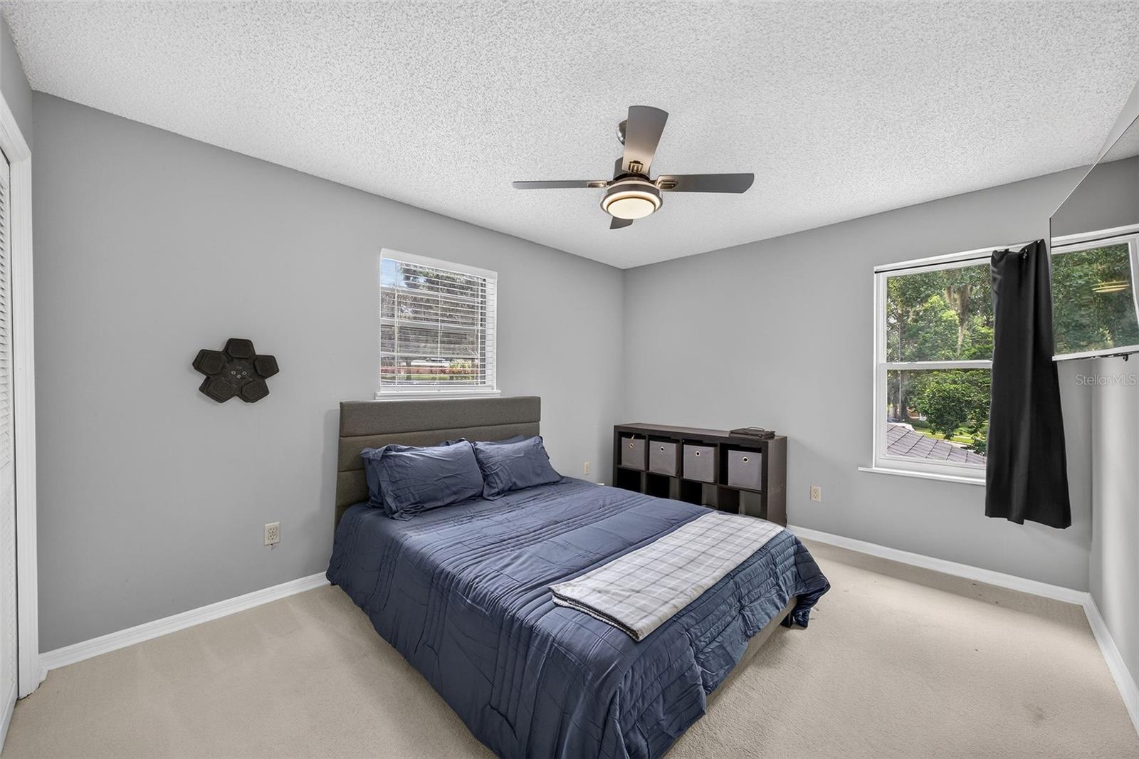 2260 W CLASSIC COURT