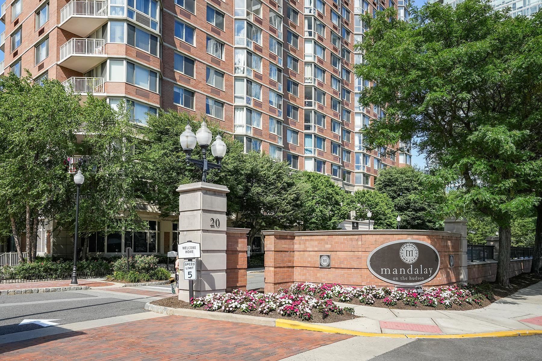 20 2ND ST Unit: 1011
