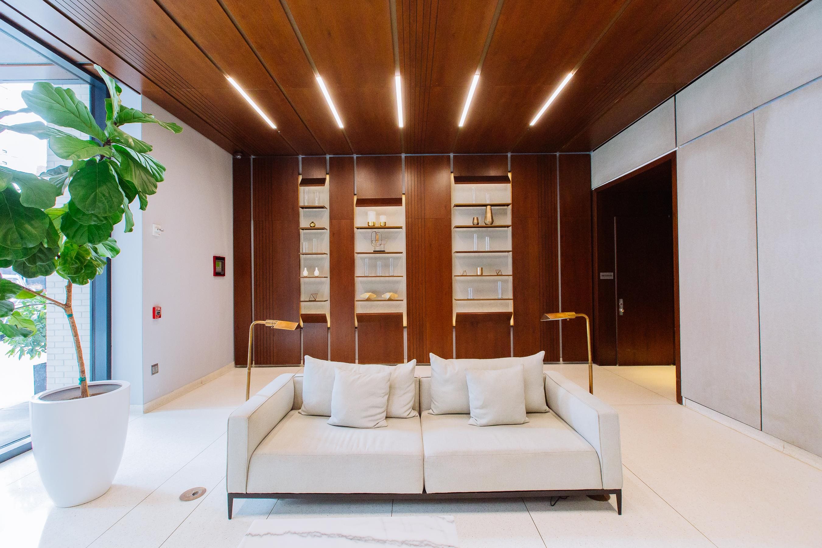 160 1ST ST Unit: 506