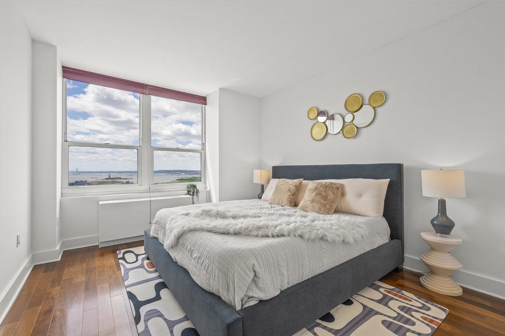 88 MORGAN ST Unit: 4306