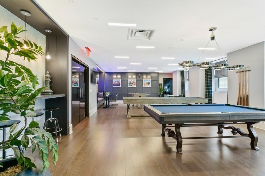 88 MORGAN ST Unit: 2207