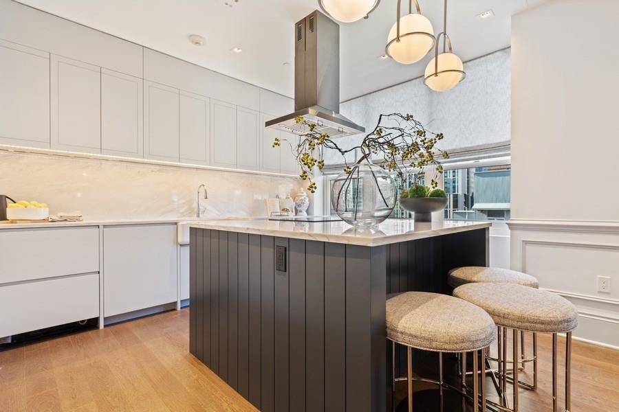 88 MORGAN ST Unit: 2207