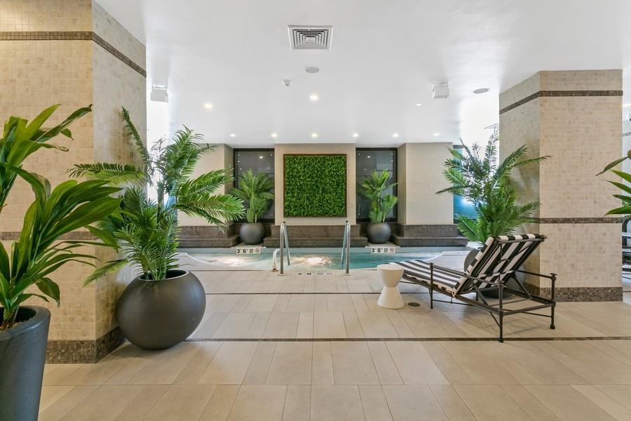 88 MORGAN ST Unit: 2207