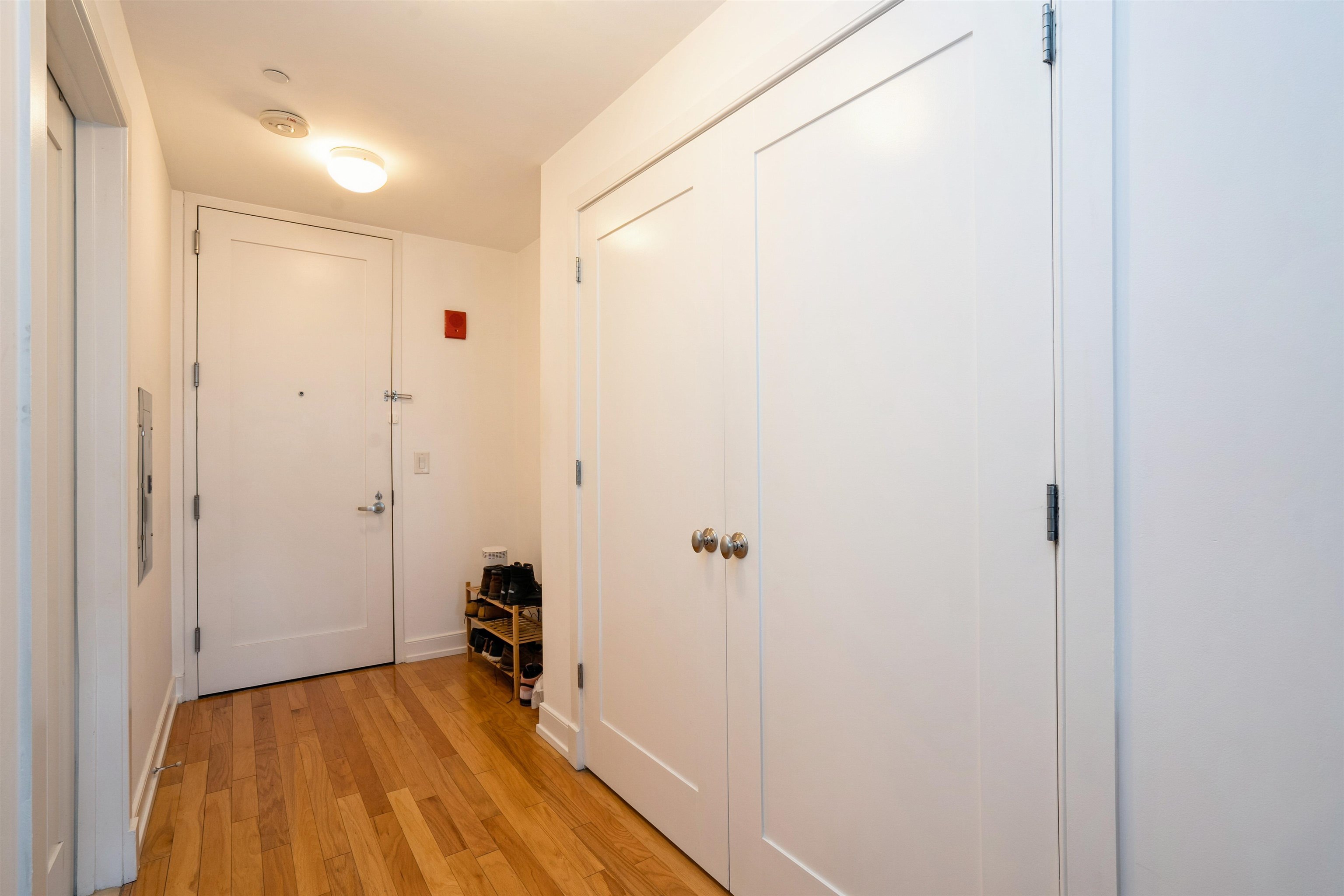 105 GREENE ST Unit: 708