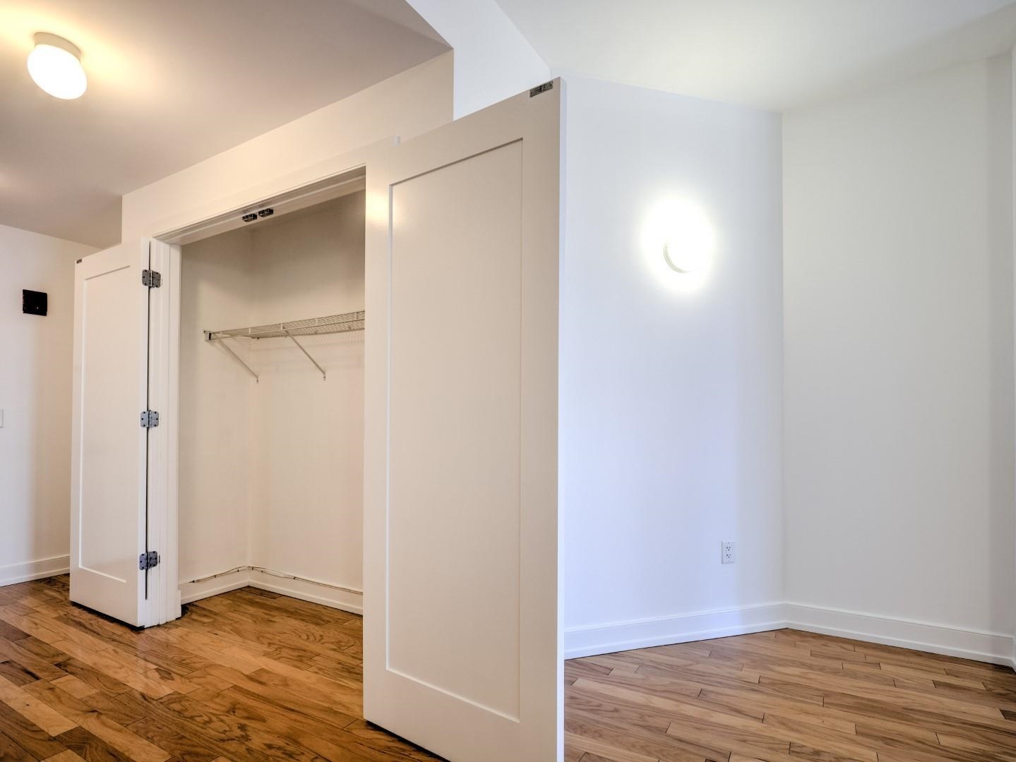 105 GREENE ST Unit: 708
