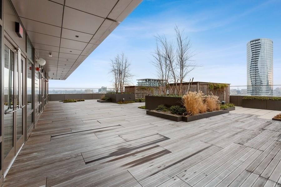 75 PARK LANE SOUTH Unit: 1409