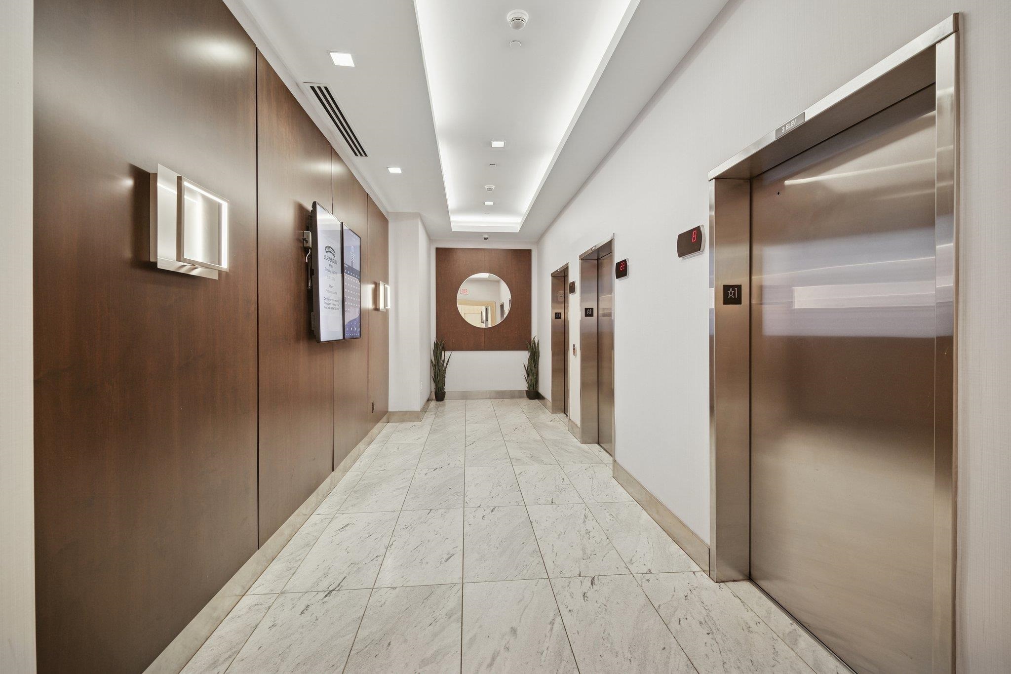 20 NEWPORT PARKWAY Unit: 1011