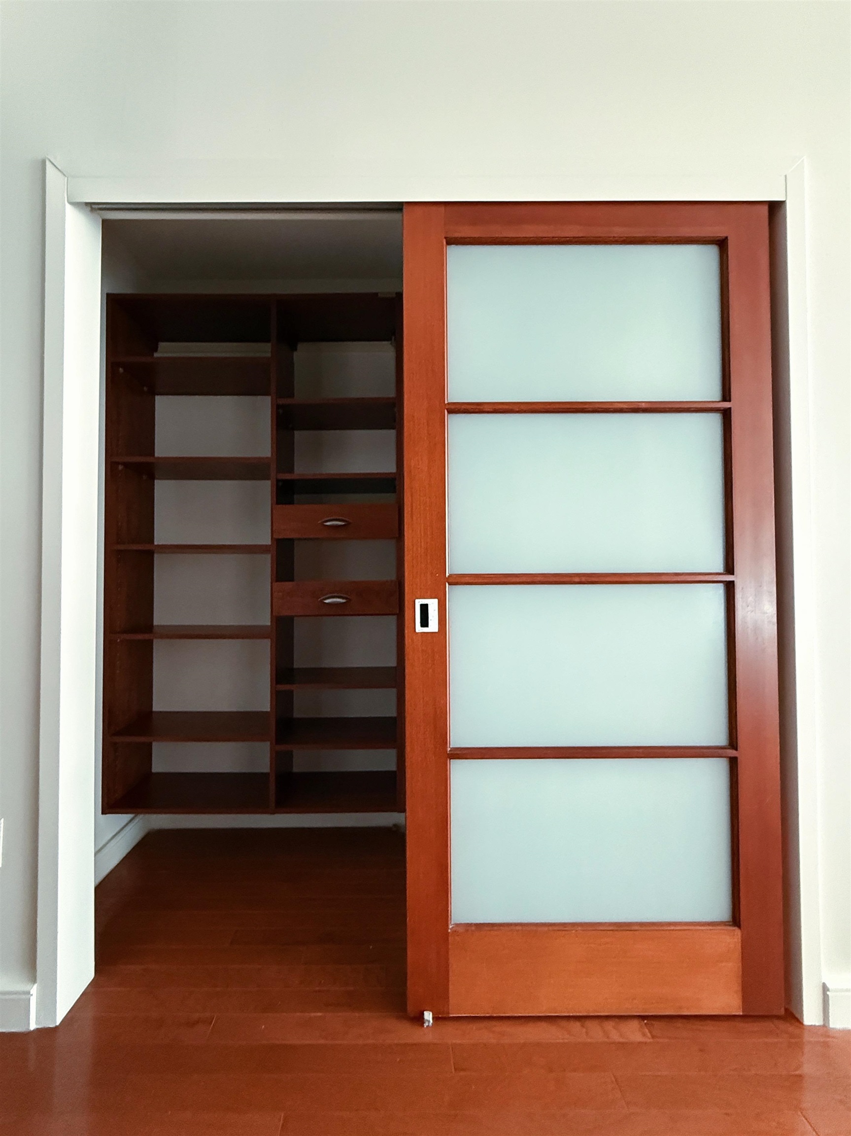 20 NEWPORT PARKWAY Unit: 1011