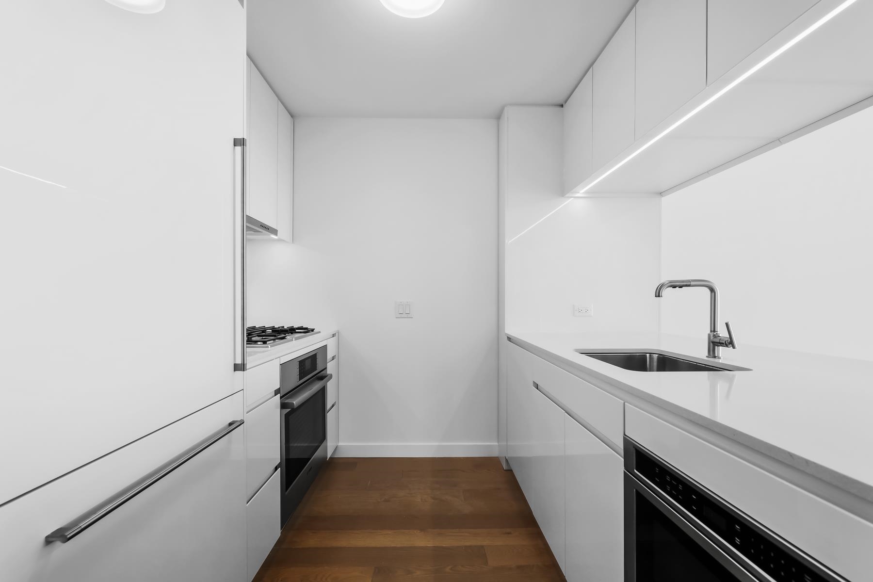 99 HUDSON ST Unit: 2012