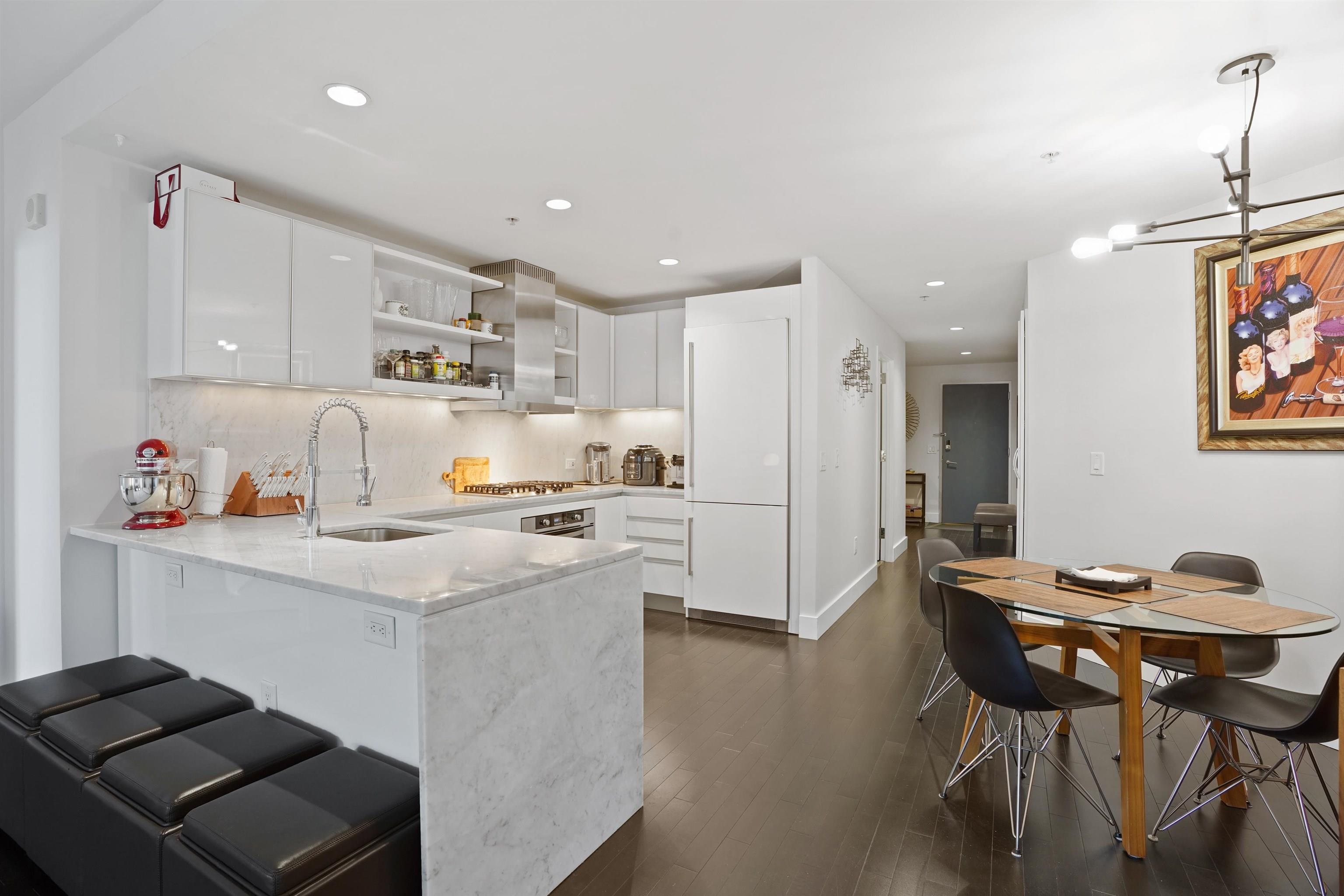 77 HUDSON ST Unit: 1207