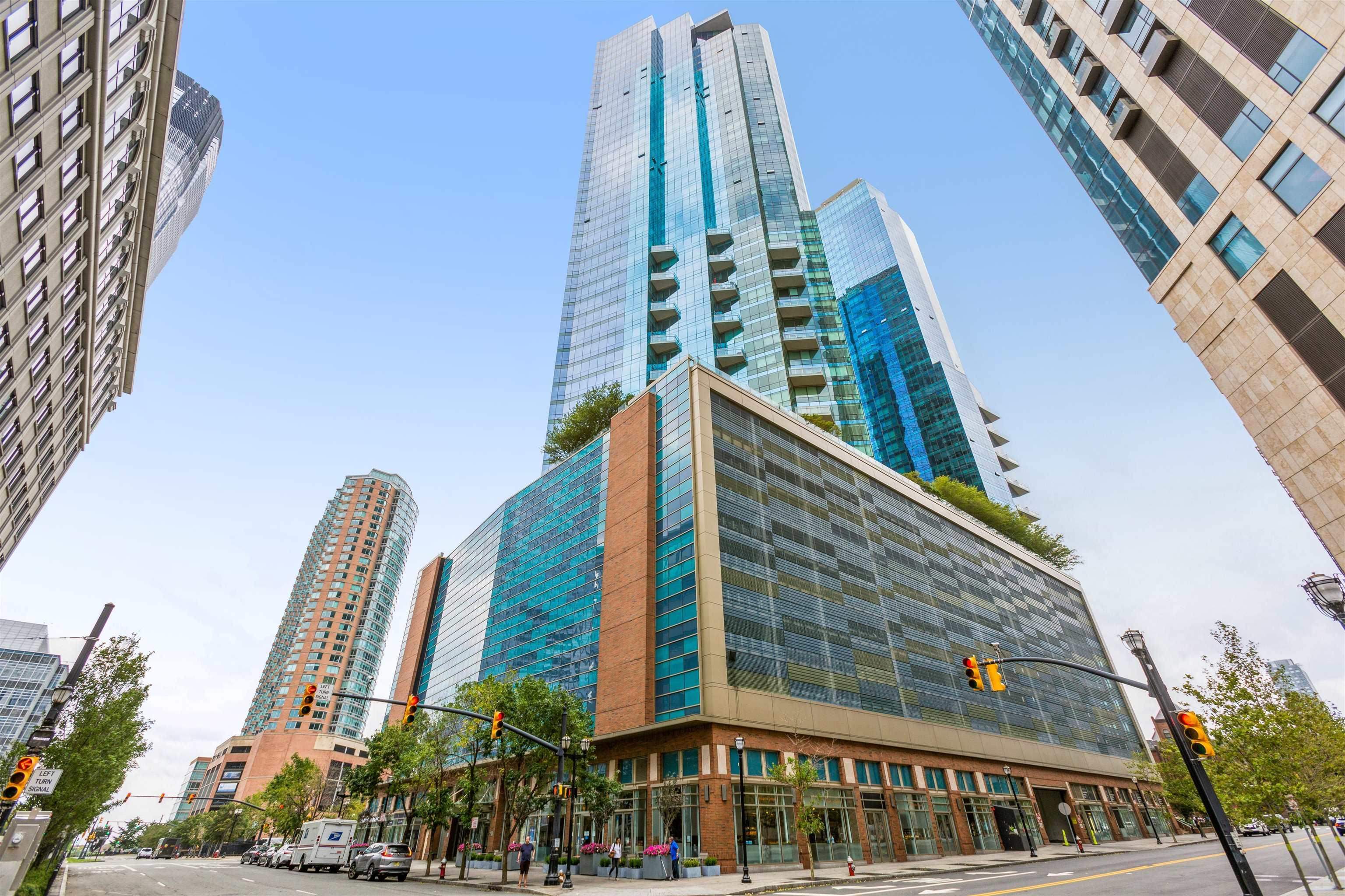 77 HUDSON ST Unit: 1207