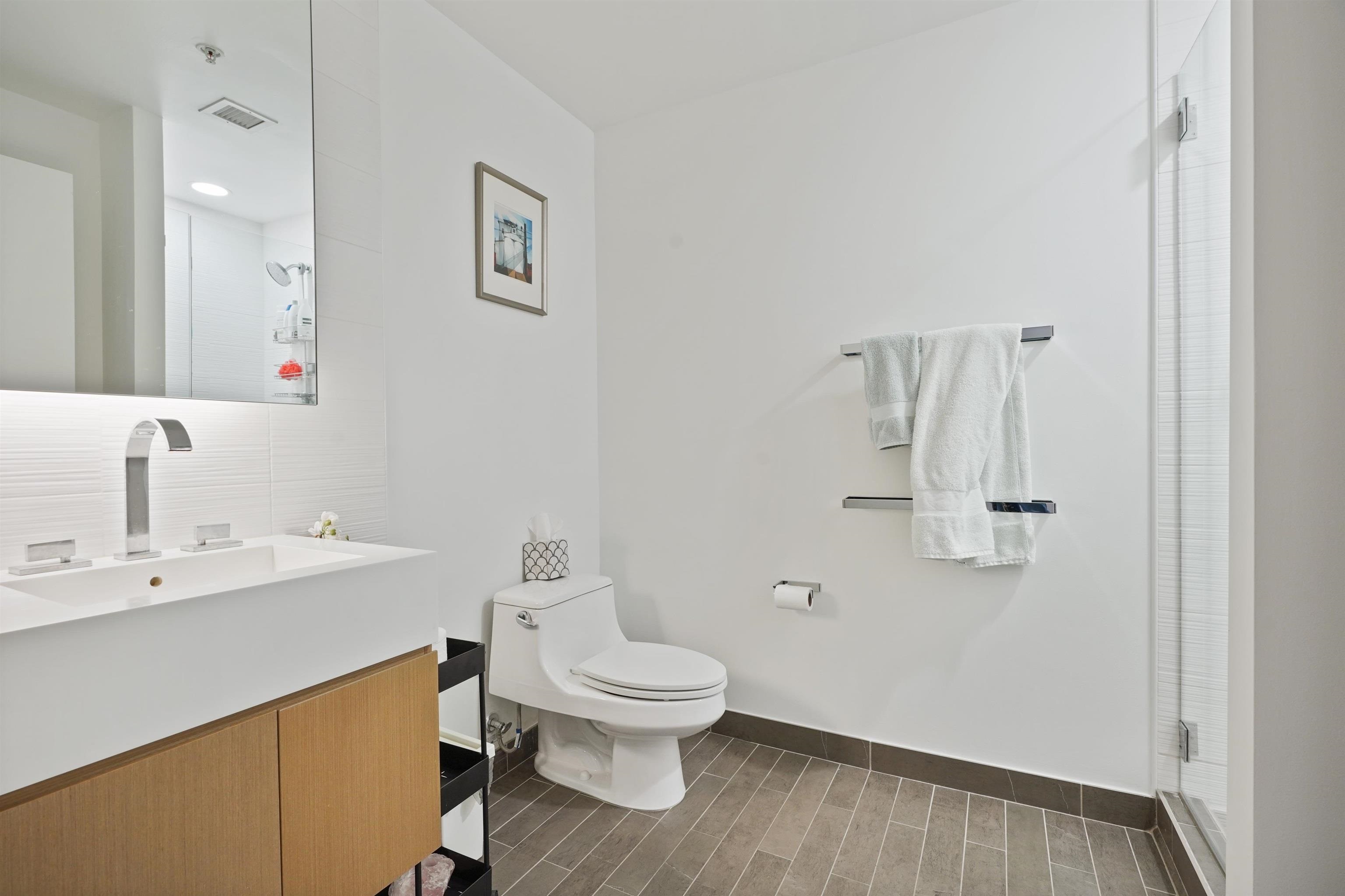 77 HUDSON ST Unit: 1207