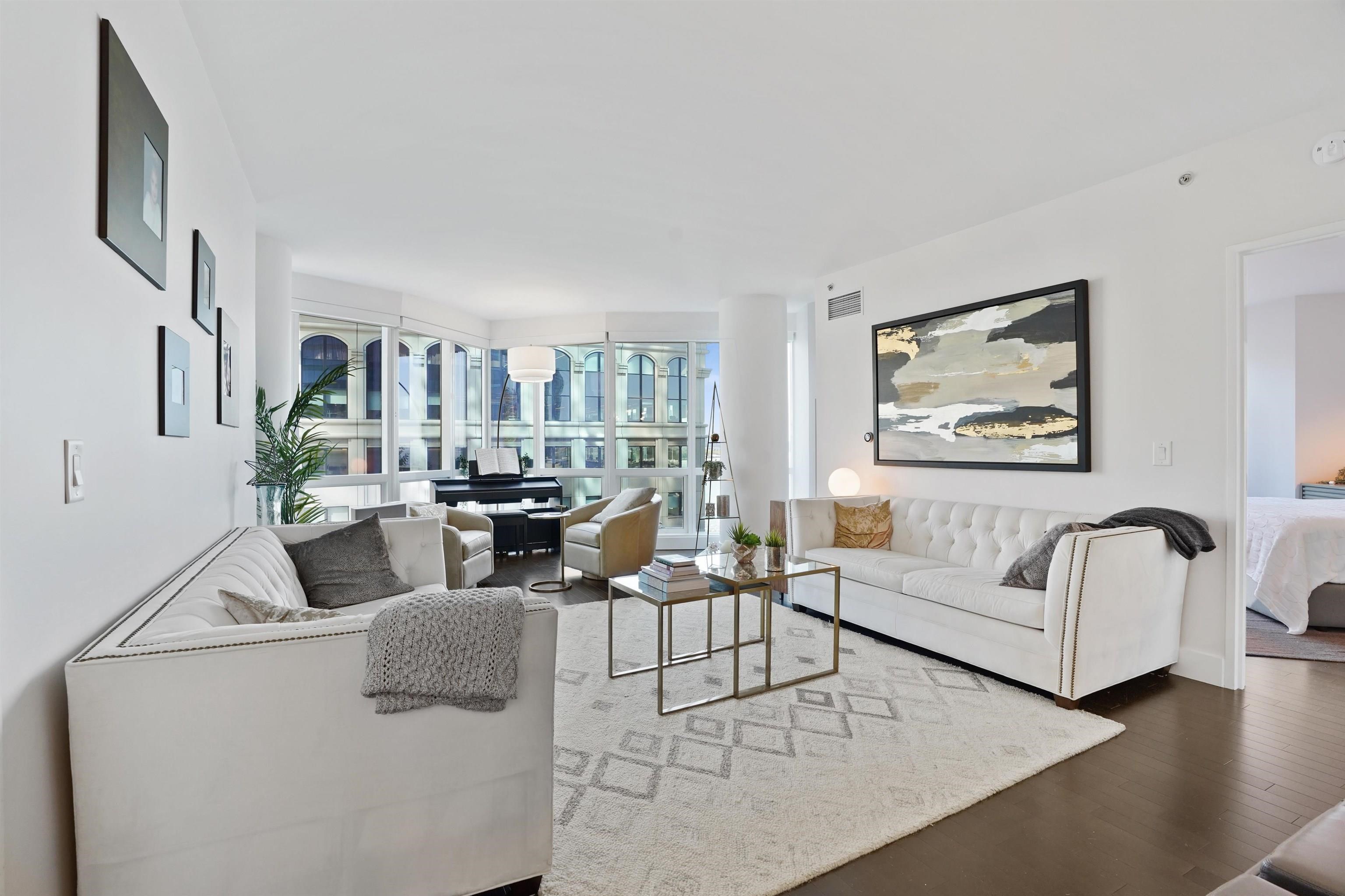 77 HUDSON ST Unit: 1207