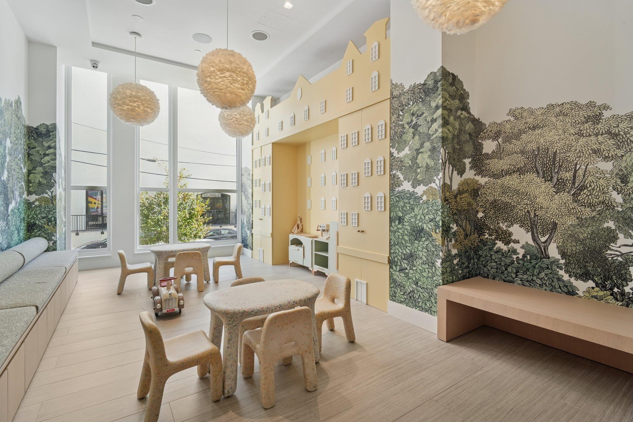 144 1ST ST Unit: 4A