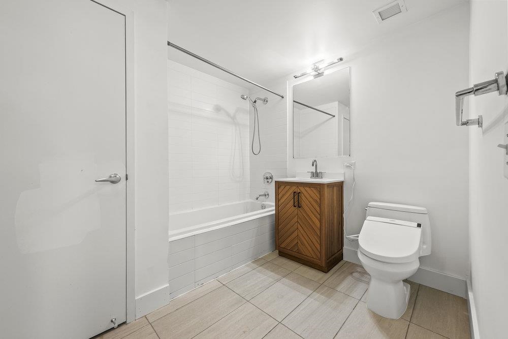 88 MORGAN ST Unit: 1007