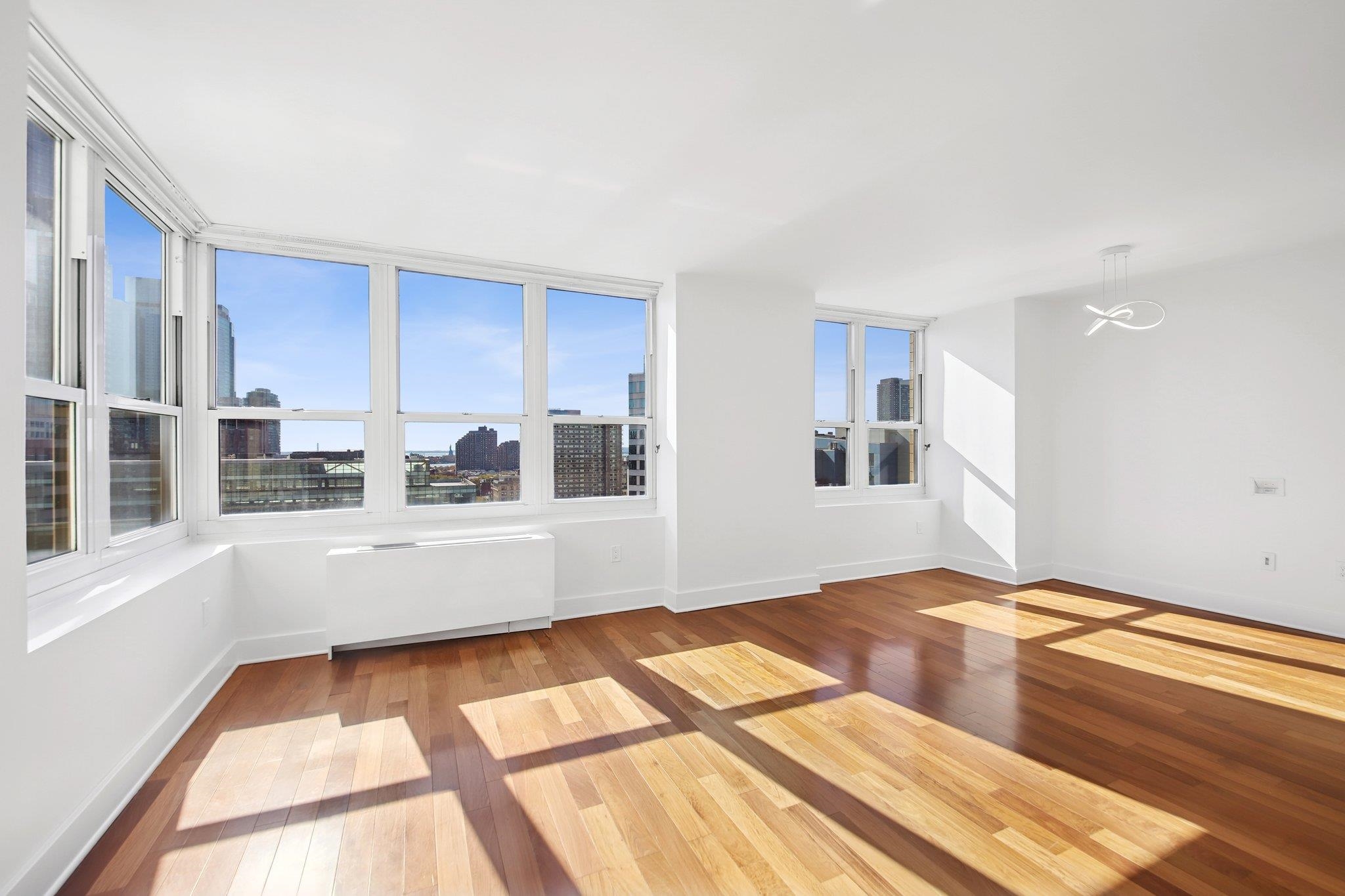 88 MORGAN ST Unit: 1808