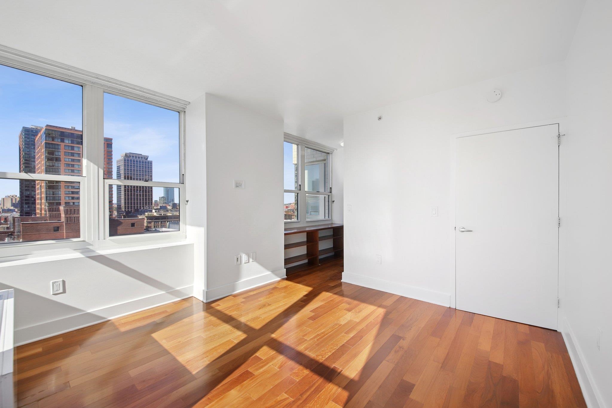 88 MORGAN ST Unit: 1808