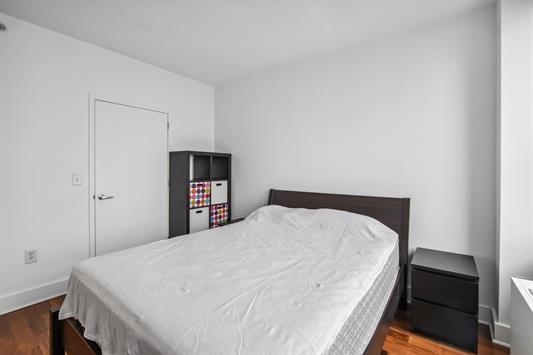 88 MORGAN ST Unit: 3007