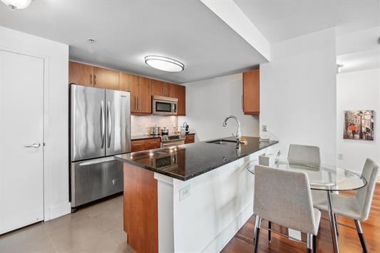 88 MORGAN ST Unit: 3007
