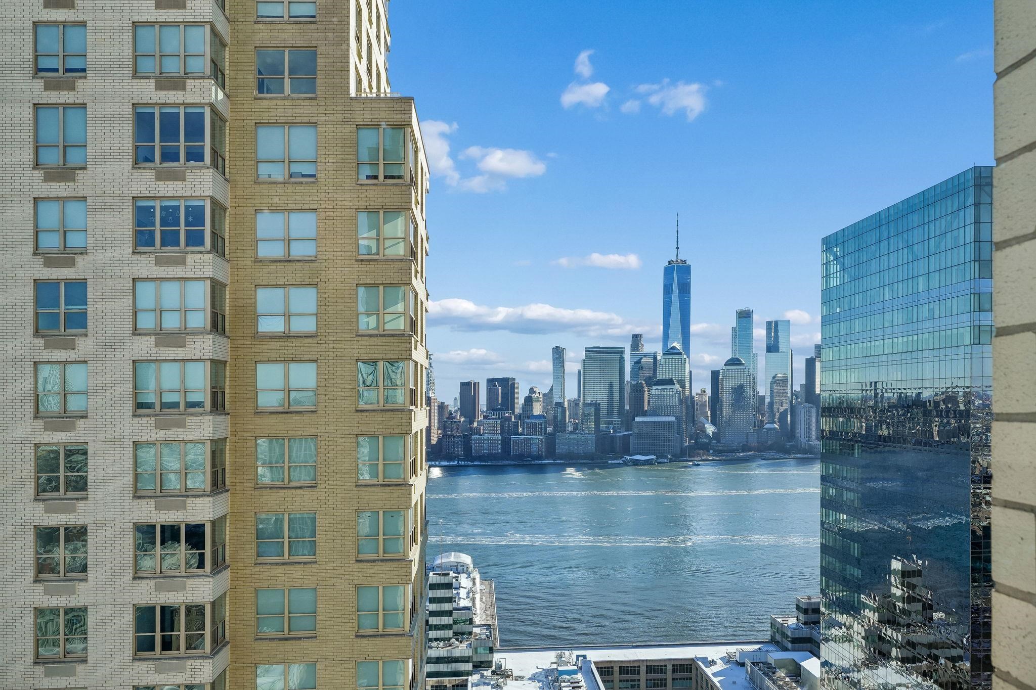 88 MORGAN ST Unit: 4105