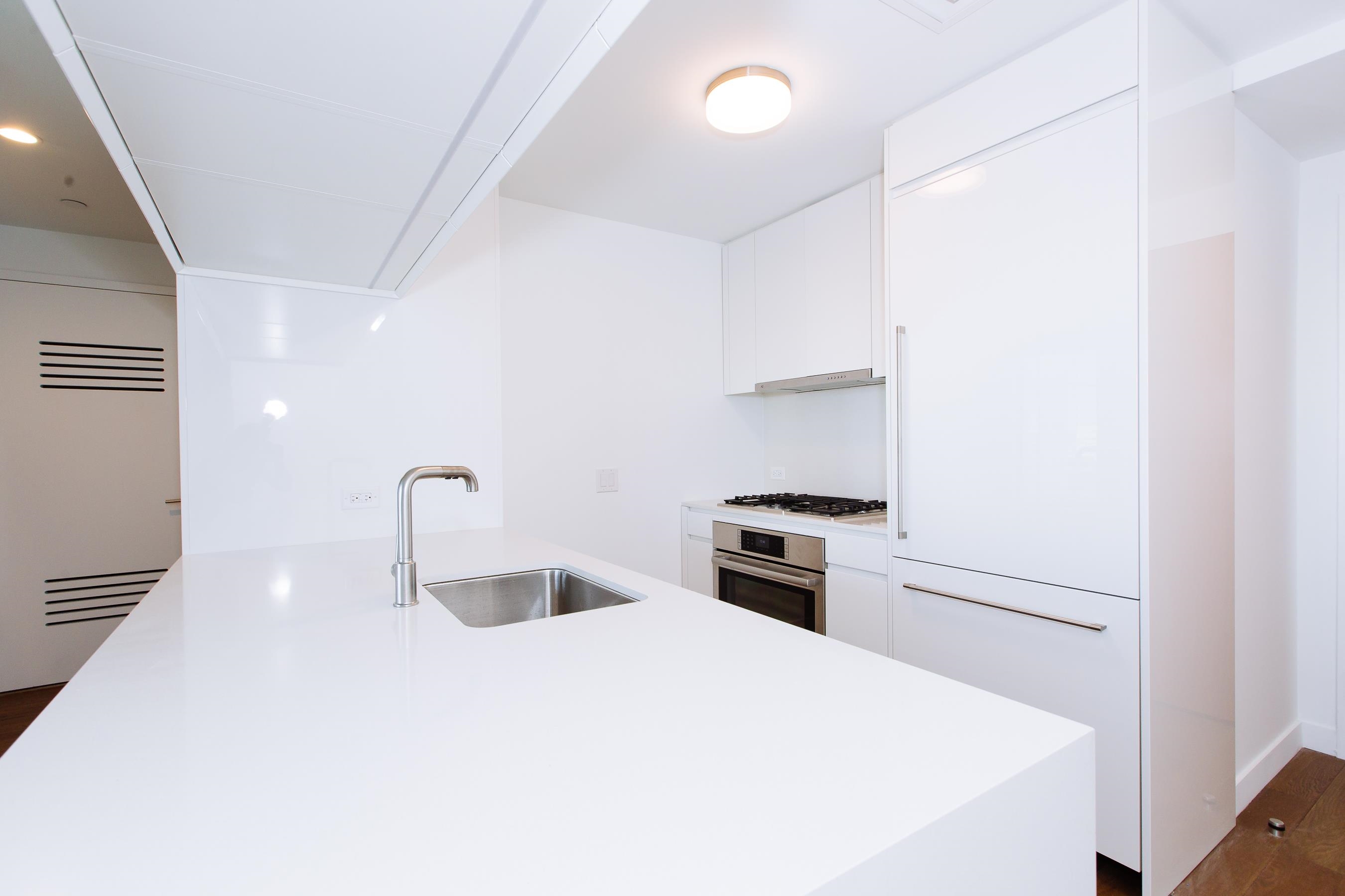 99 HUDSON ST Unit: 2407