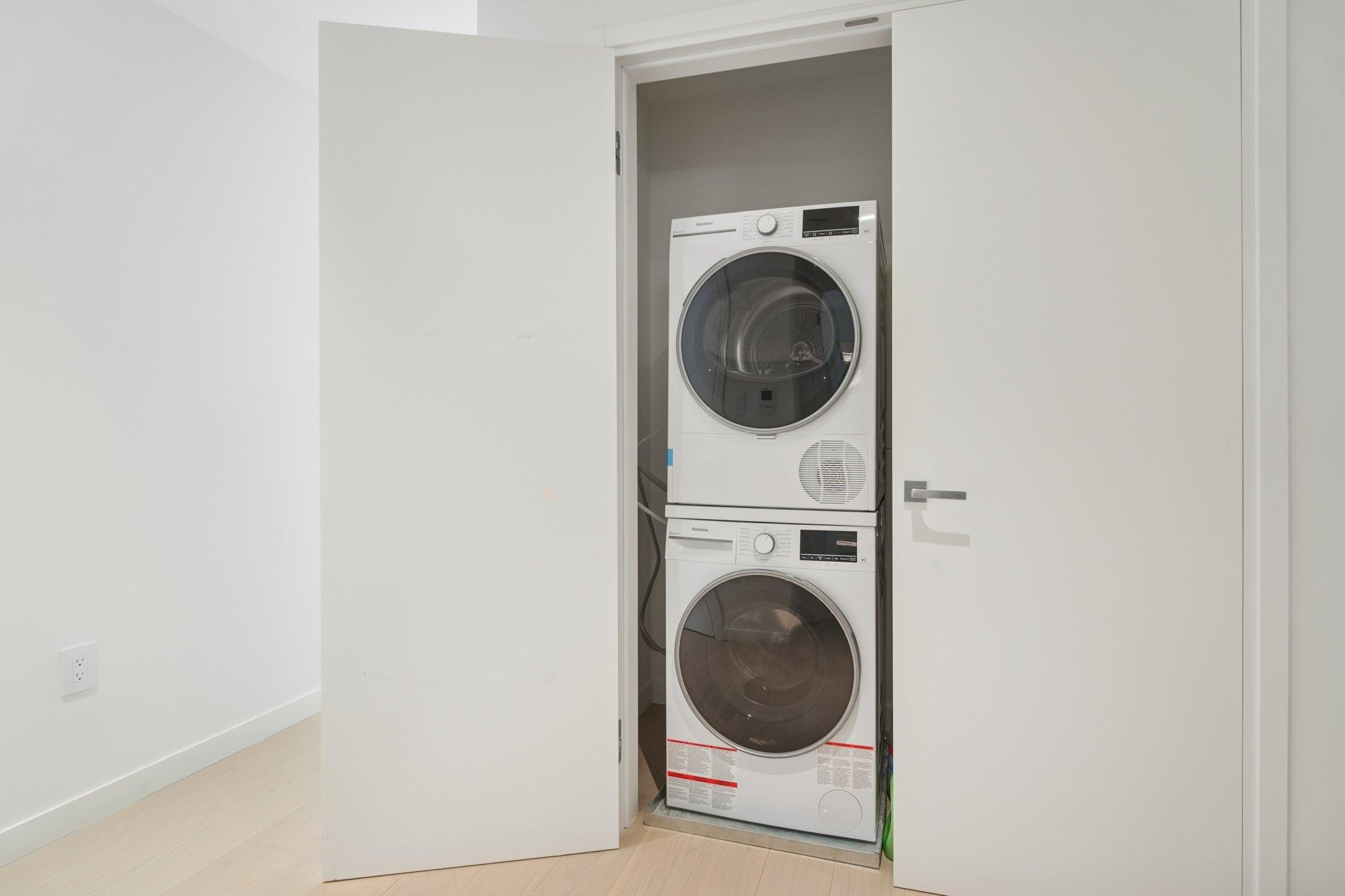 144 1ST ST Unit: 4A