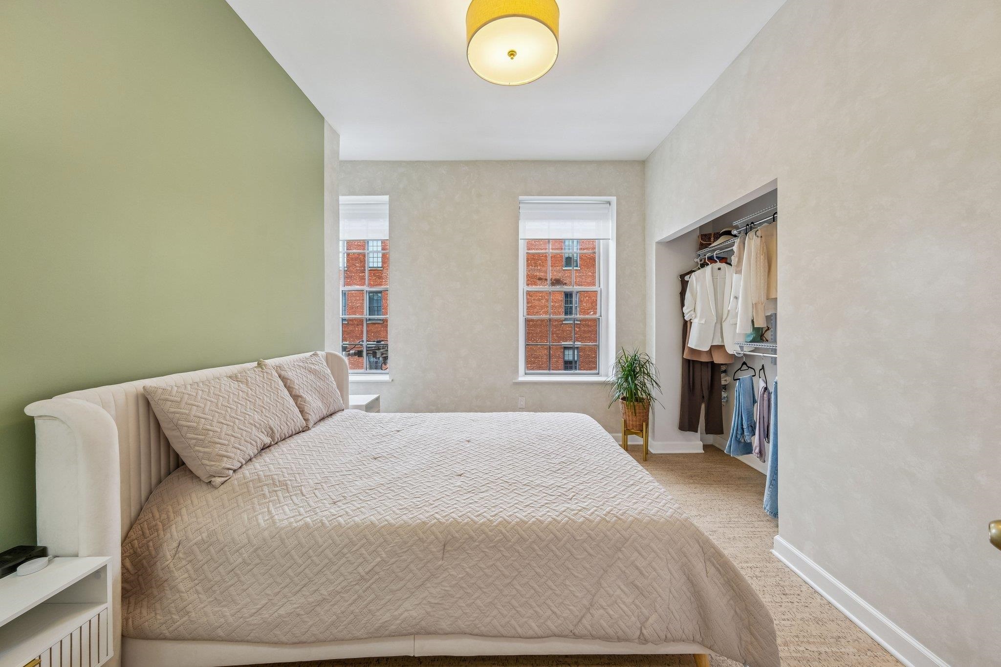 187 WAYNE ST Unit: 313C